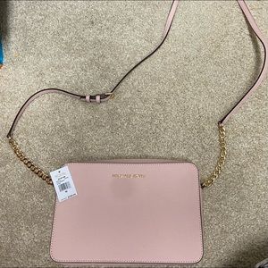Michael Kors Jet Set East West Large Crossbody Powder Blush Pink Saffiano